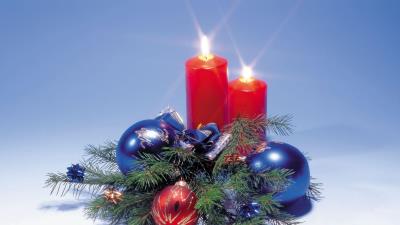 Candles balls branch bow knot pine needle 4k wallpaper