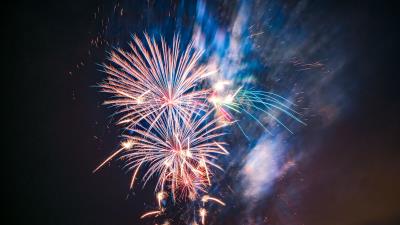 Fireworks sparks glow photo 4k wallpaper