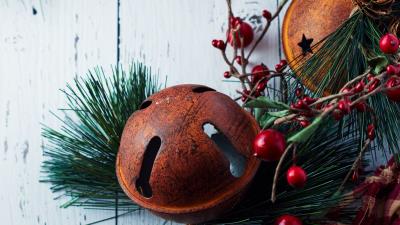 Gift branches decorations 4k wallpaper