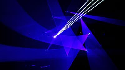 Rays glow light 4k wallpaper