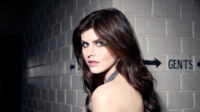 Alexandra daddario 4k wallpaper