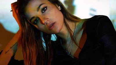 Cloves singer l1 4k wallpaper