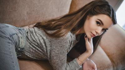 Cute Model 4k wallpaper