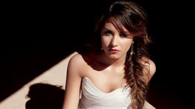 Demi lovato 5 4k wallpaper