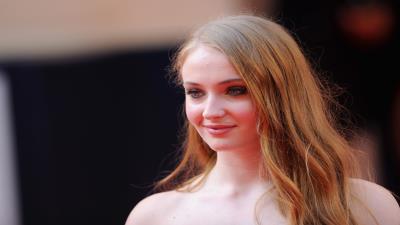 Sophie turner face qhd 4k wallpaper