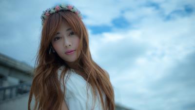 Superb xiao xi with a floral crown 4k wallpaper