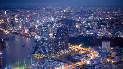 Night city buildings river 4k wallpaper