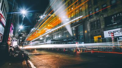 Night city road traffic 4k wallpaper