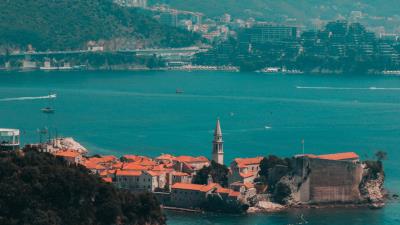 Town coast aerial view 4k wallpaper