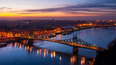 Budapest hungary night city bridge 4k wallpaper