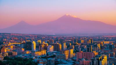 Buildings city mountain 4k wallpaper