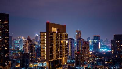 City home building 4k wallpaper