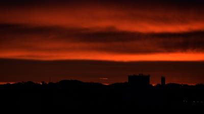 City night building dark 4k wallpaper