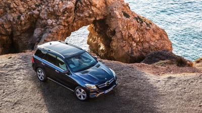 Mercedes amg gle 63 s vid sverkhu 4k wallpaper