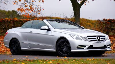 Mercedes e class convertible side view autumn 4k wallpaper