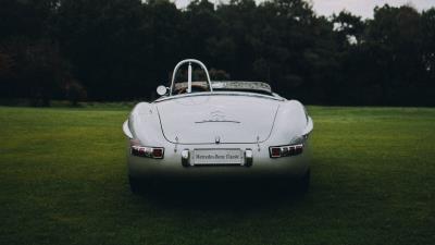 Mercedes retro vintage 4k wallpaper