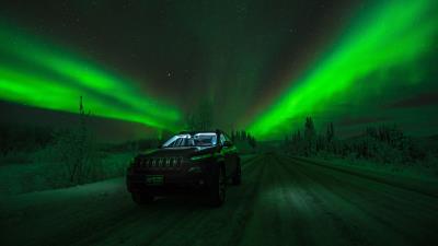 Northern lights car starry sky 4k wallpaper