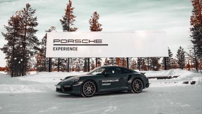 Porsche side view snow 4k wallpaper