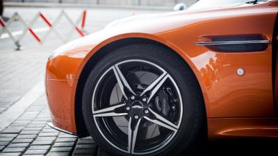 Aston martin wheel tire 4k wallpaper