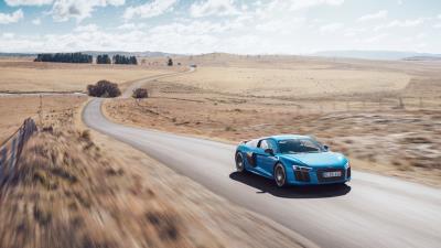 Audi r8 v10 movement road 4k wallpaper