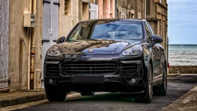 Auto black front view 4k wallpaper