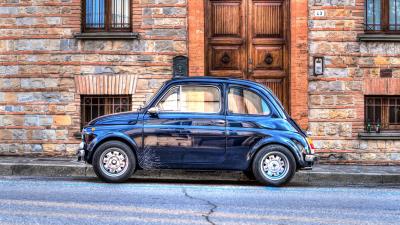 Auto mini retro side view hdr 4k wallpaper