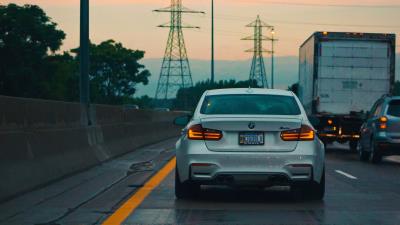 Auto route traffic evening 4k wallpaper