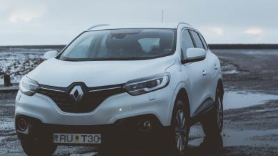 Auto suv white side view 4k wallpaper