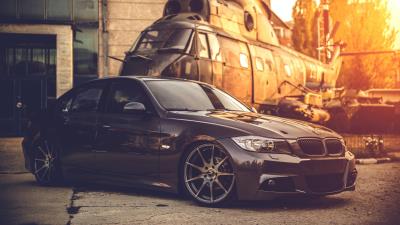 Bmw e90 deep concave black helicopter 4k wallpaper
