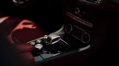 Car control panel buttons 4k wallpaper