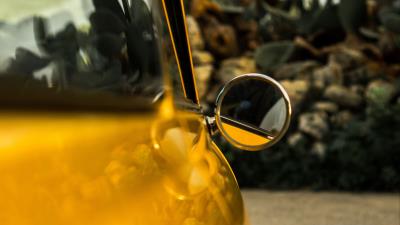 Car mirror retro 4k wallpaper