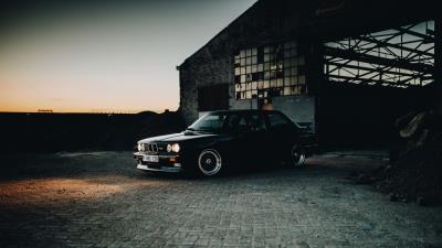 Car retro headlights 4k wallpaper