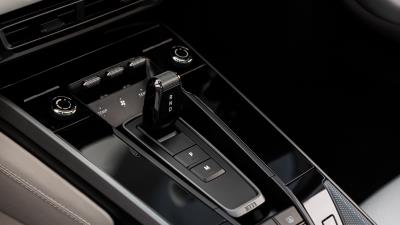 Car salon control panel 4k wallpaper