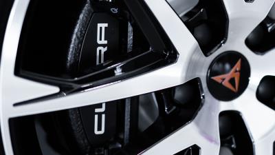 Car wheel tire 4k wallpaper