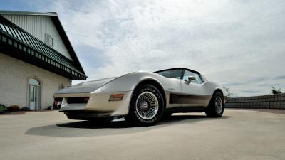 Chevrolet corvette 1982 silver side view 4k wallpaper