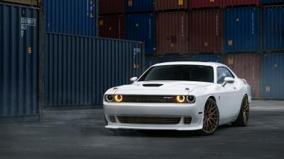 Dodge challenger srt hellcat 4k wallpaper