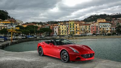 Ferrari california red side view 4k wallpaper