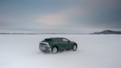 Jaguar ipace jaguar snow 4k wallpaper