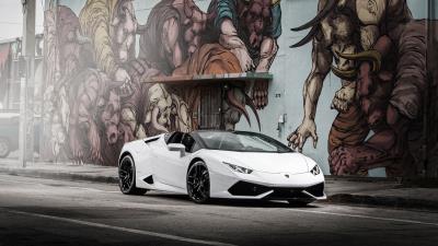Lamborghini huracan white side view 4k wallpaper