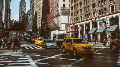 Manhattan new york street car 4k wallpaper