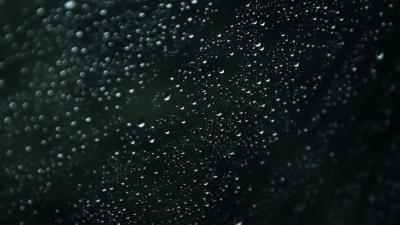 Drops splashes glass 4k wallpaper