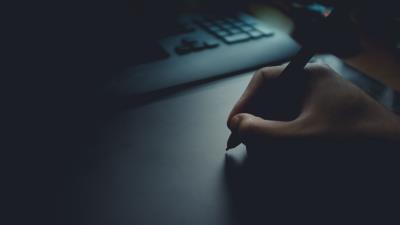 Hand tablet drawing 4k wallpaper