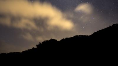 Hill stars starry sky 4k wallpaper