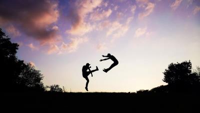 People silhouette jump 4k wallpaper