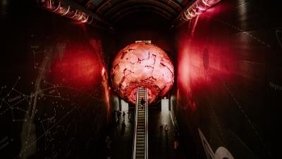 Planetarium building room 4k wallpaper