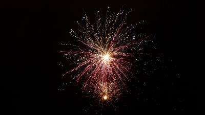 Salute fireworks sky glitter 4k wallpaper