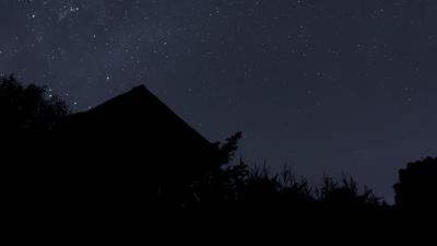 Starry sky stars roof 4k wallpaper