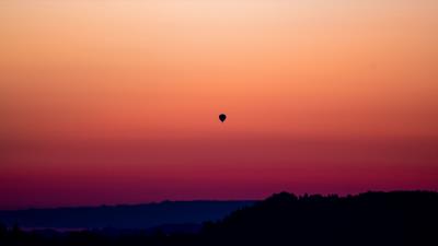 Sunset hot air balloon sky 4k wallpaper