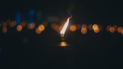 Torch fire wick 4k wallpaper