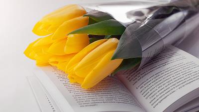 Tulips book flowers bouquet 4k wallpaper